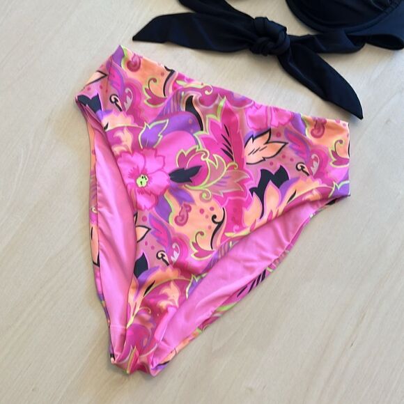 Victoria’s Secret • bikini • high waisted bottom size 4 / top 32DD NWT (WA-503) - Picture 3 of 13